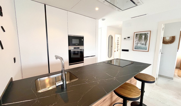 Odsprzedaż - Mieszkanie w bloku - La Zenia - Costa Blanca