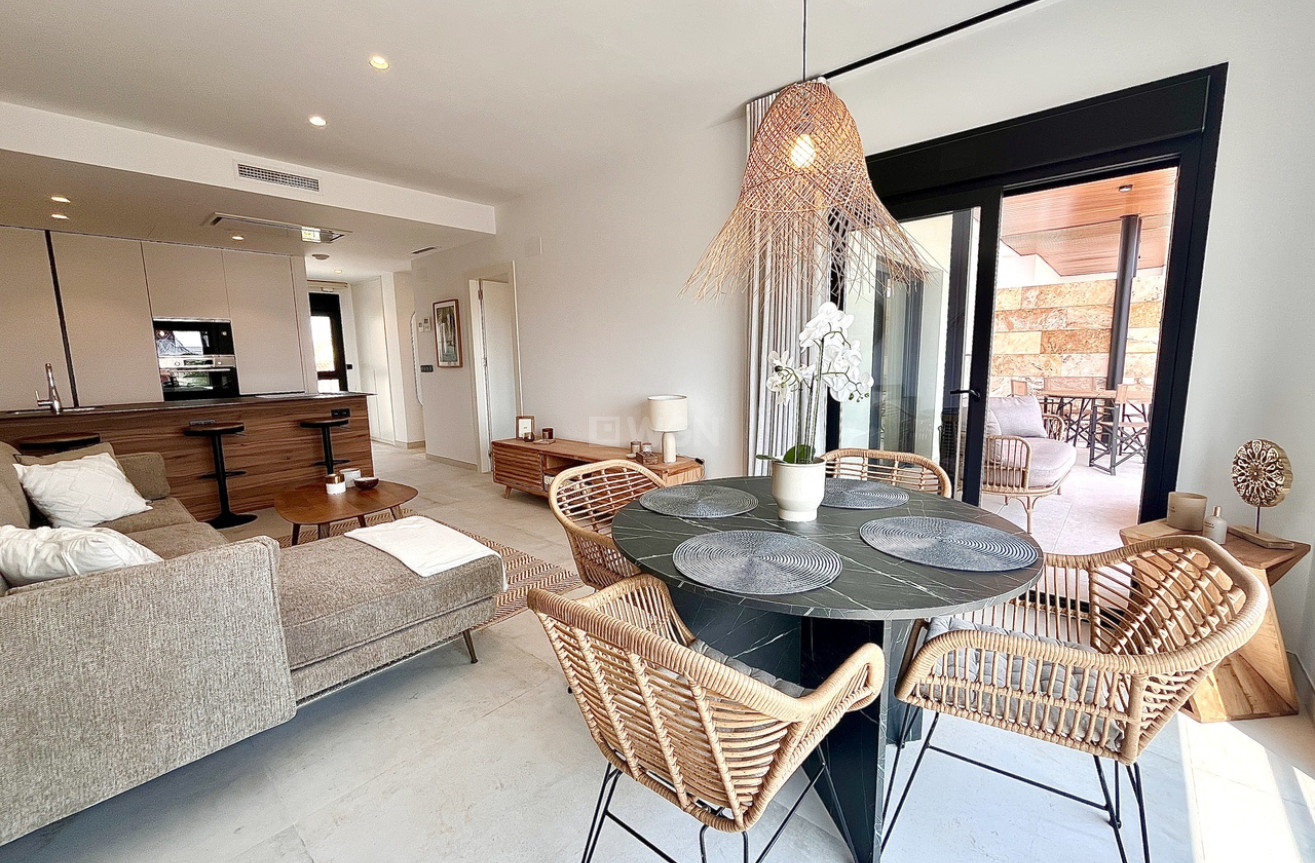 Odsprzedaż - Mieszkanie w bloku - La Zenia - Costa Blanca