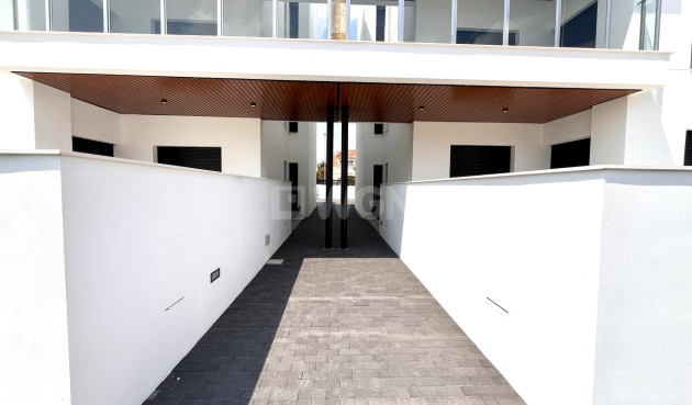 Odsprzedaż - Mieszkanie w bloku - La Zenia - Costa Blanca