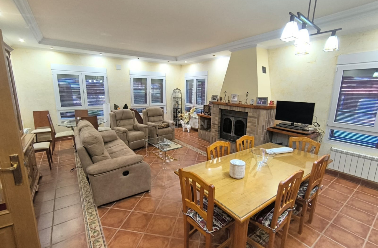 Odsprzedaż - Villa - Yecla - Inland