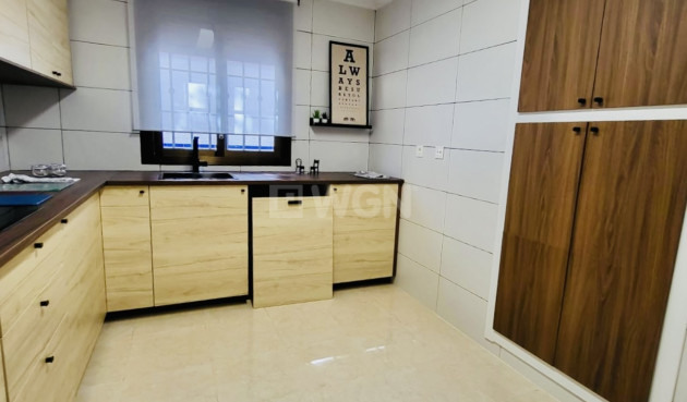 Odsprzedaż - Kamienica - San Miguel de Salinas - Inland