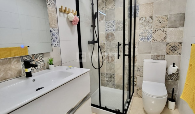 Odsprzedaż - Kamienica - San Miguel de Salinas - Inland