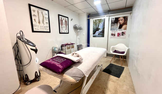 Odsprzedaż - Reklama w telewizji - Villamartin - Costa Blanca