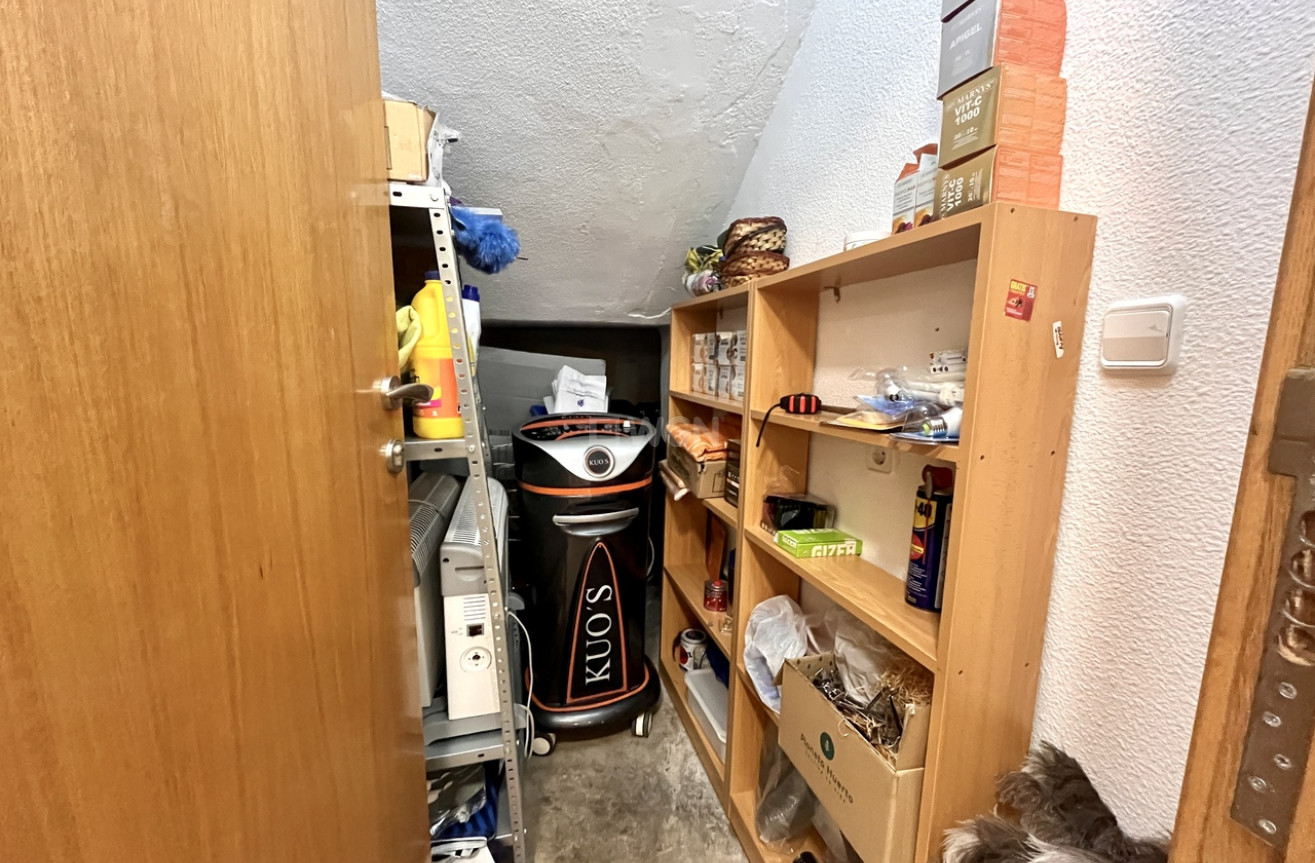 Odsprzedaż - Reklama w telewizji - Villamartin - Costa Blanca