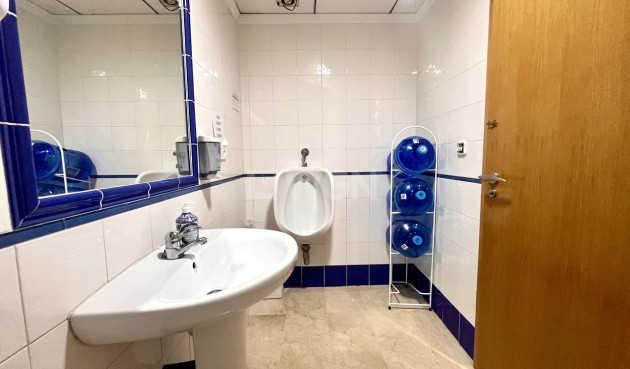 Odsprzedaż - Reklama w telewizji - Villamartin - Costa Blanca