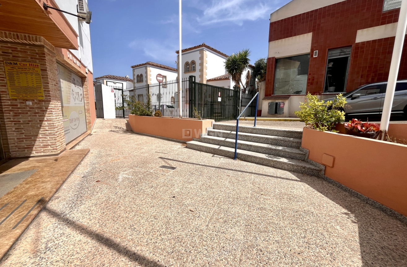 Odsprzedaż - Reklama w telewizji - Villamartin - Costa Blanca