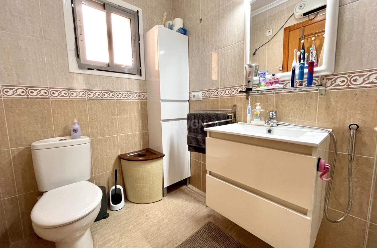 Resale - Townhouse - Avileses - Inland