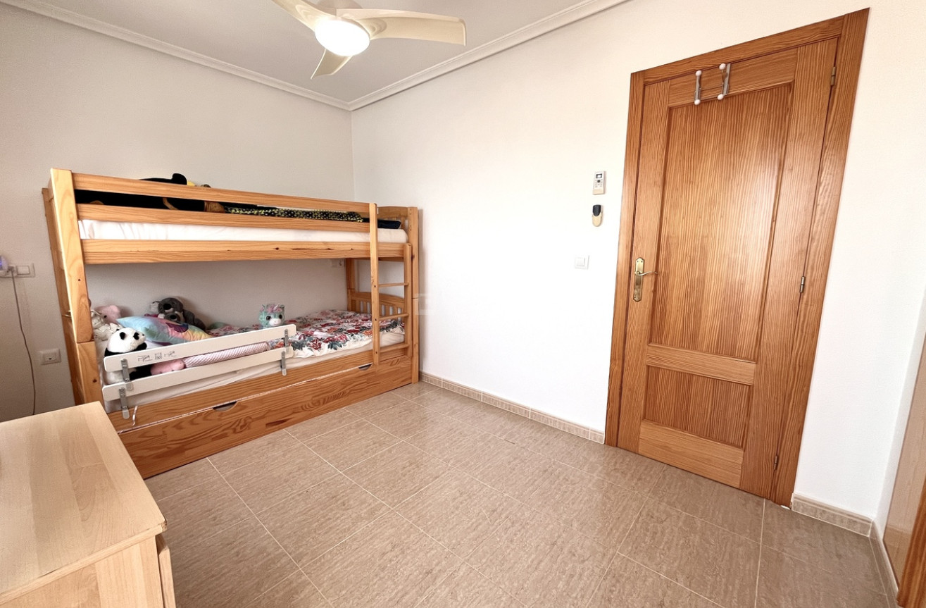 Resale - Townhouse - Avileses - Inland