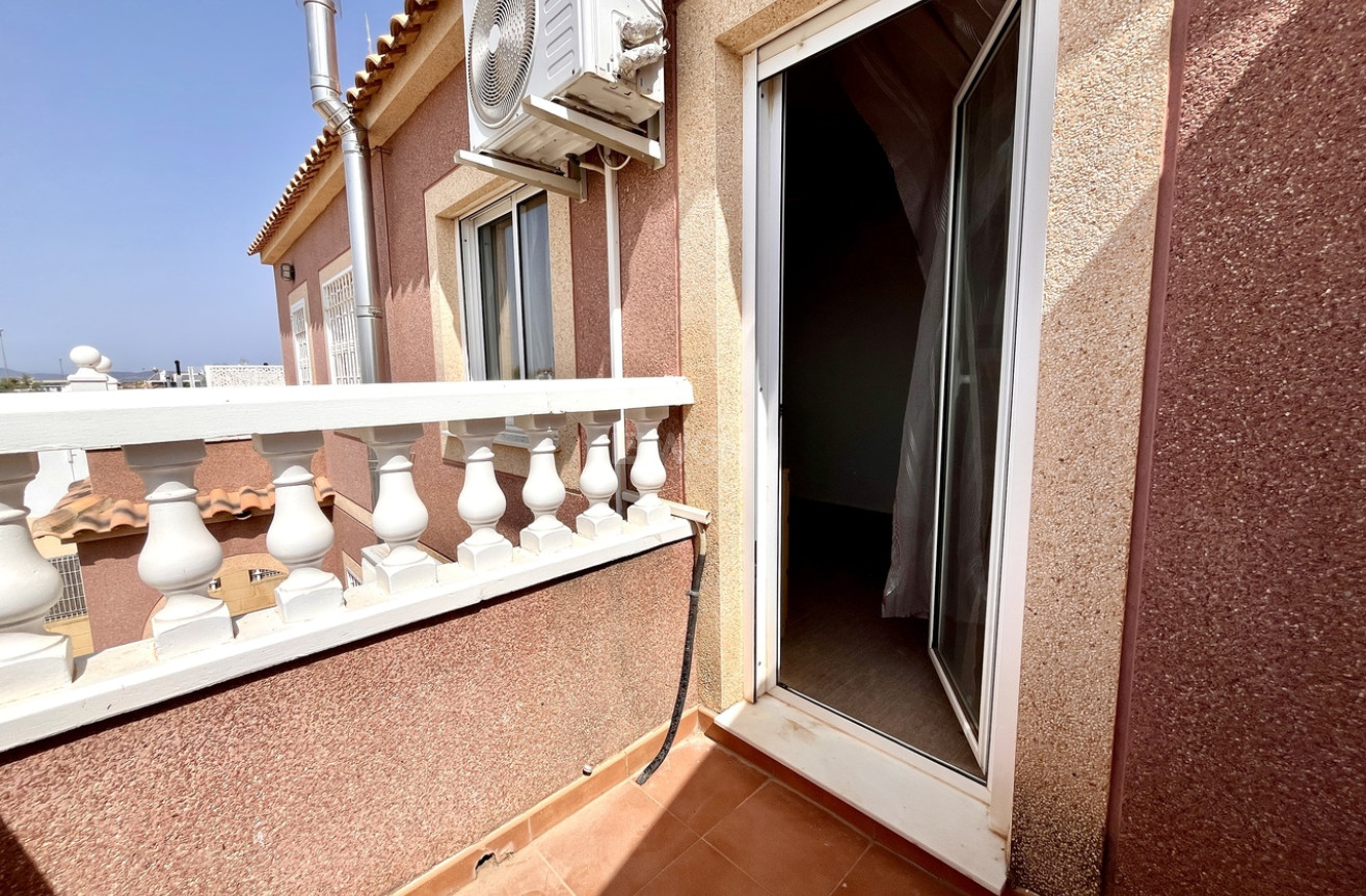 Resale - Townhouse - Avileses - Inland