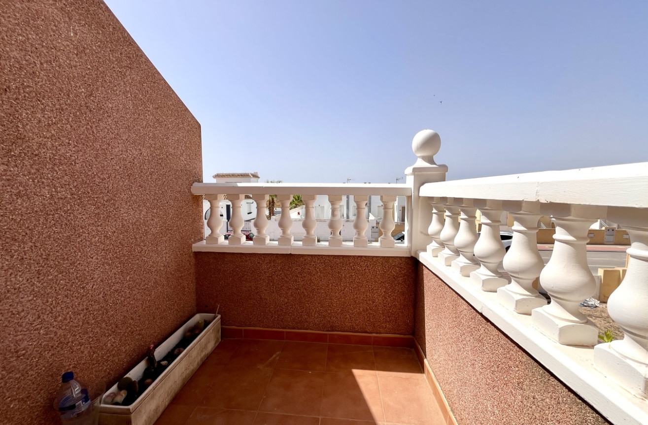 Resale - Townhouse - Avileses - Inland