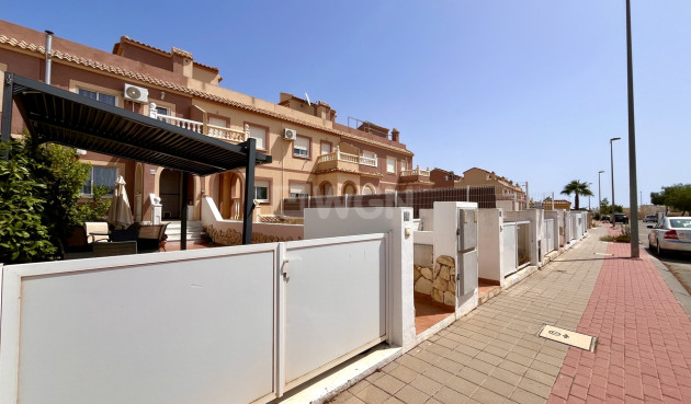 Resale - Townhouse - Avileses - Inland