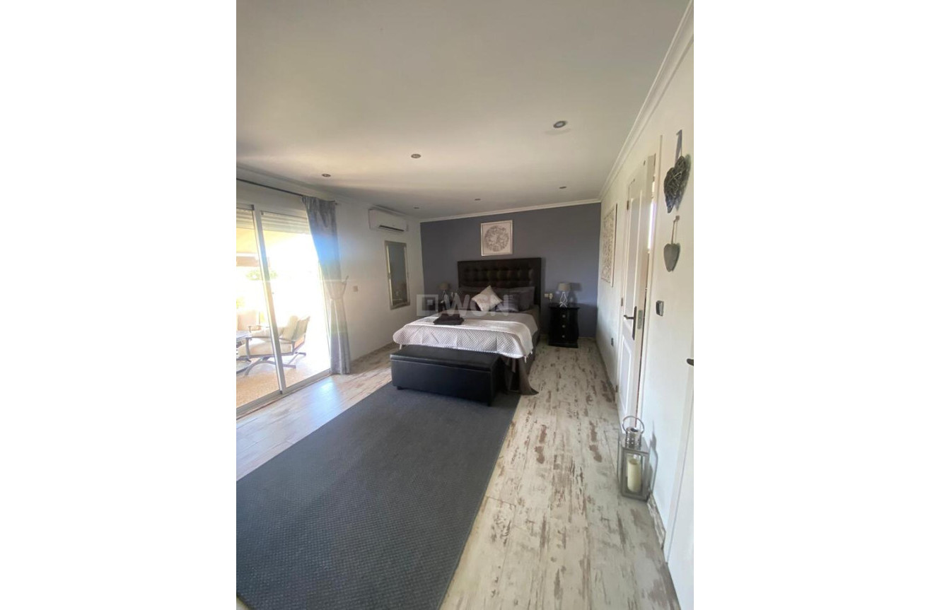 Resale - Villa - Albatera - Inland