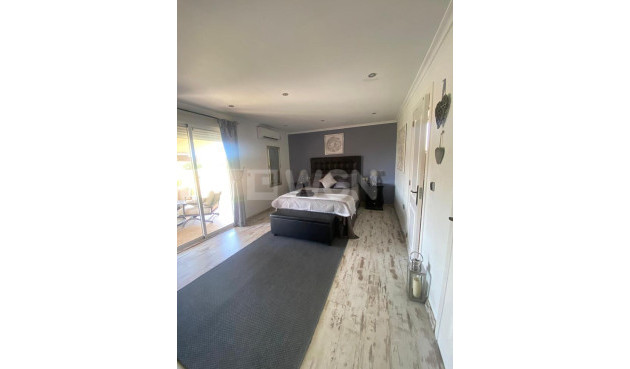 Resale - Villa - Albatera - Inland