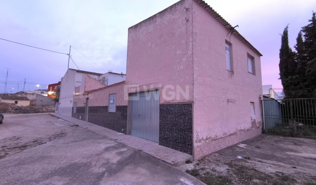 Resale - Townhouse - Yecla - Inland