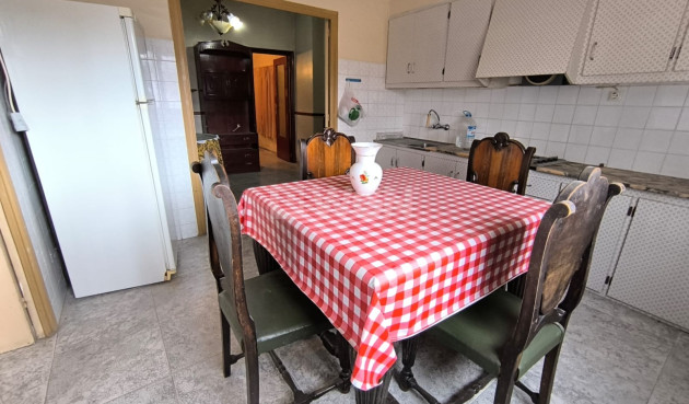 Resale - Townhouse - Yecla - Inland