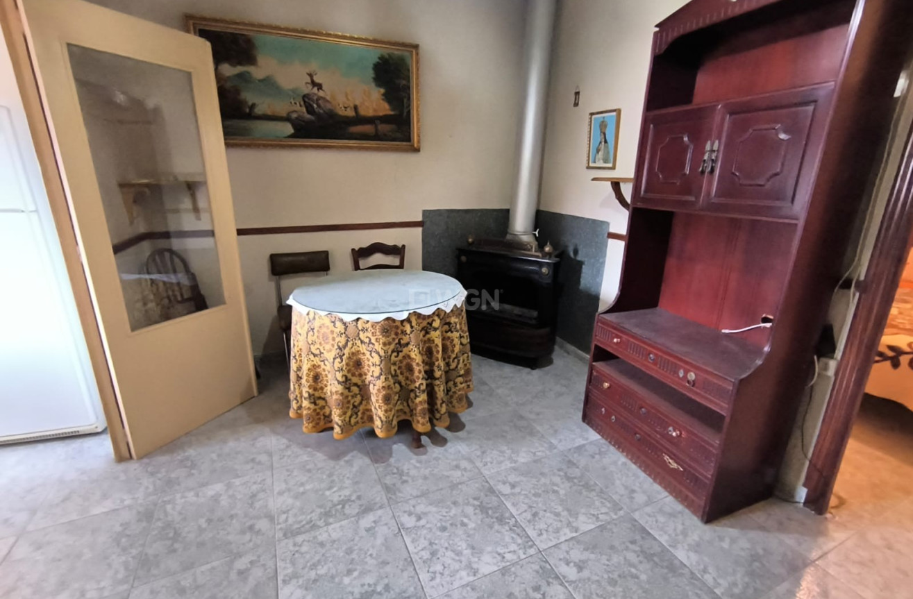 Resale - Townhouse - Yecla - Inland