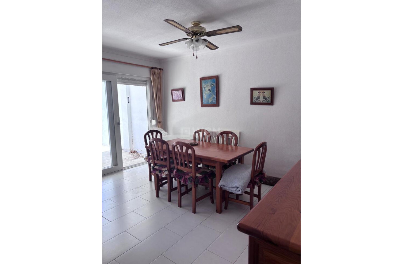 Odsprzedaż - Mieszkanie w bloku - Los Dolses - Inland