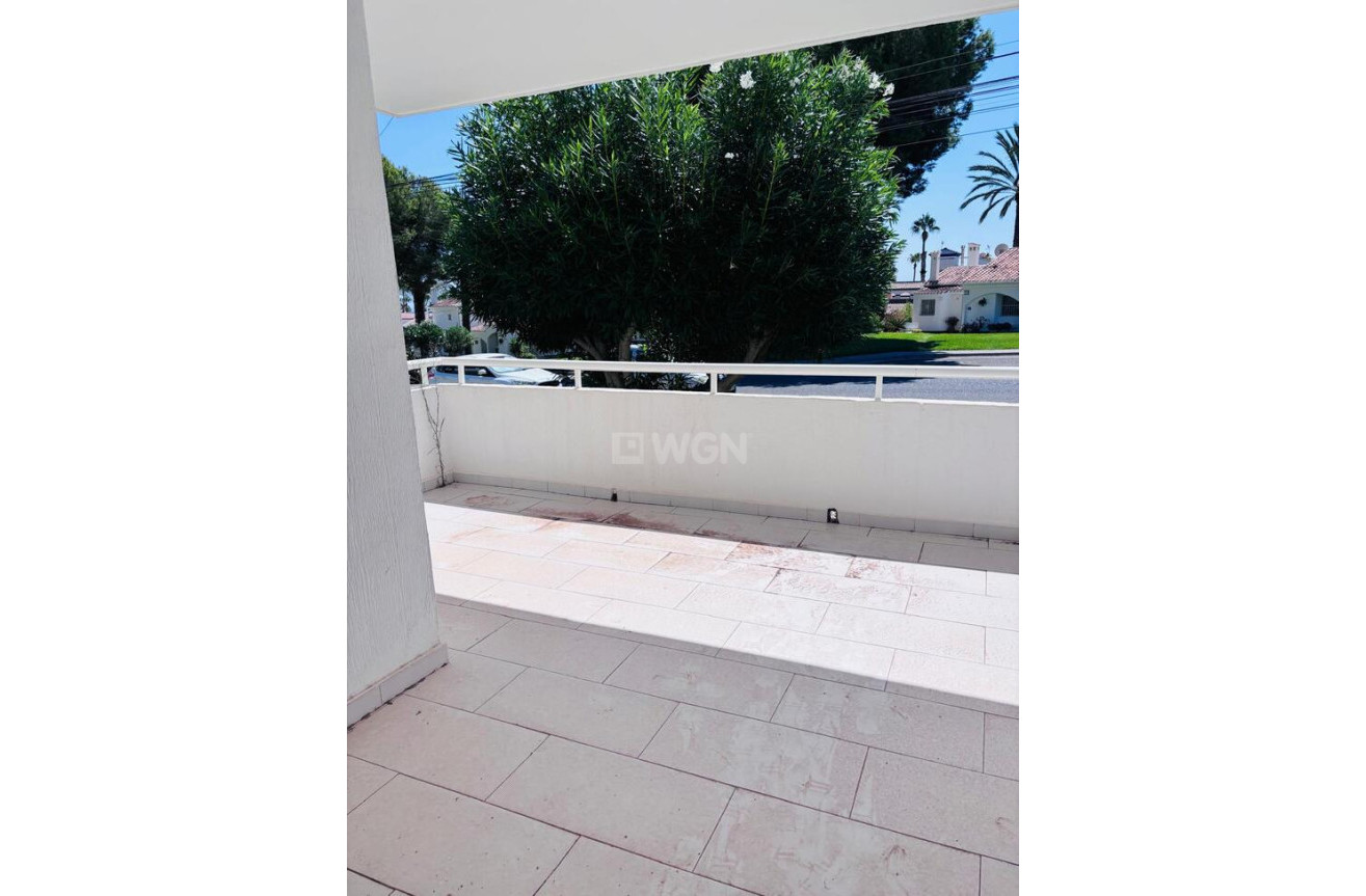 Odsprzedaż - Mieszkanie w bloku - Los Dolses - Inland