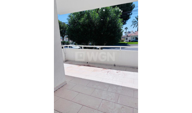 Odsprzedaż - Mieszkanie w bloku - Los Dolses - Inland