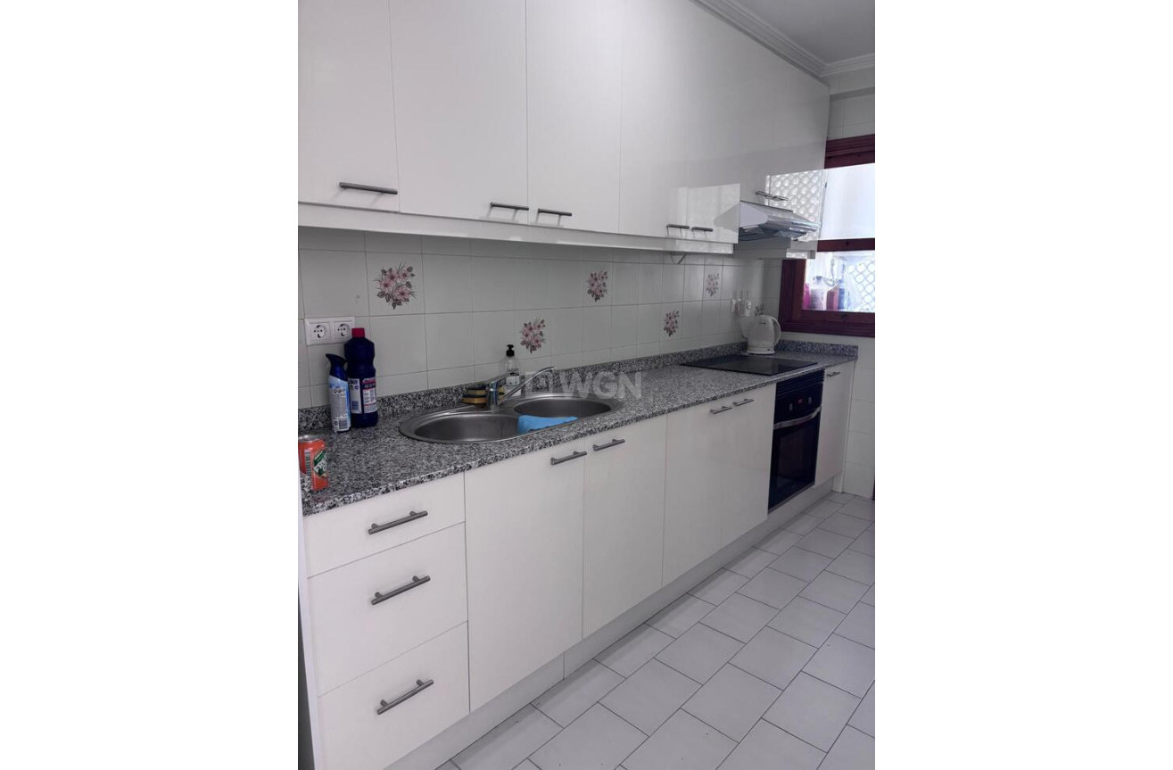 Odsprzedaż - Mieszkanie w bloku - Los Dolses - Inland