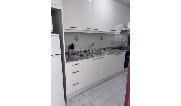 Odsprzedaż - Mieszkanie w bloku - Los Dolses - Inland