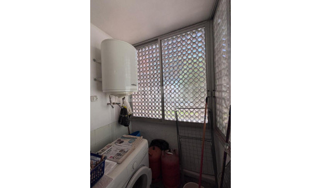 Odsprzedaż - Mieszkanie w bloku - Los Dolses - Inland