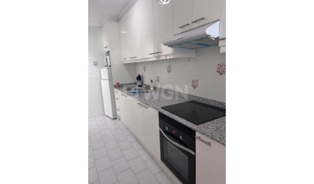 Odsprzedaż - Mieszkanie w bloku - Los Dolses - Inland