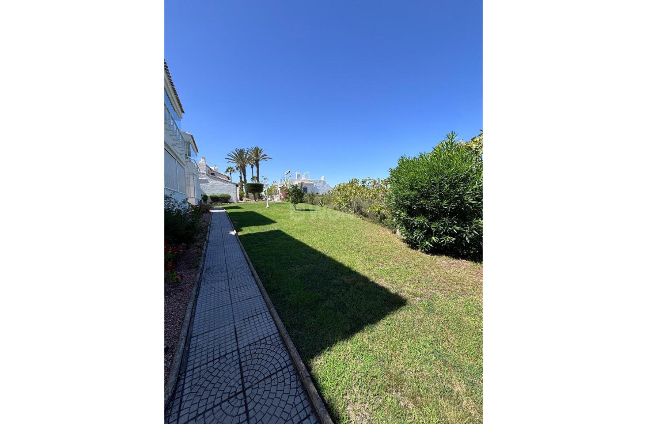 Odsprzedaż - Mieszkanie w bloku - Los Dolses - Inland