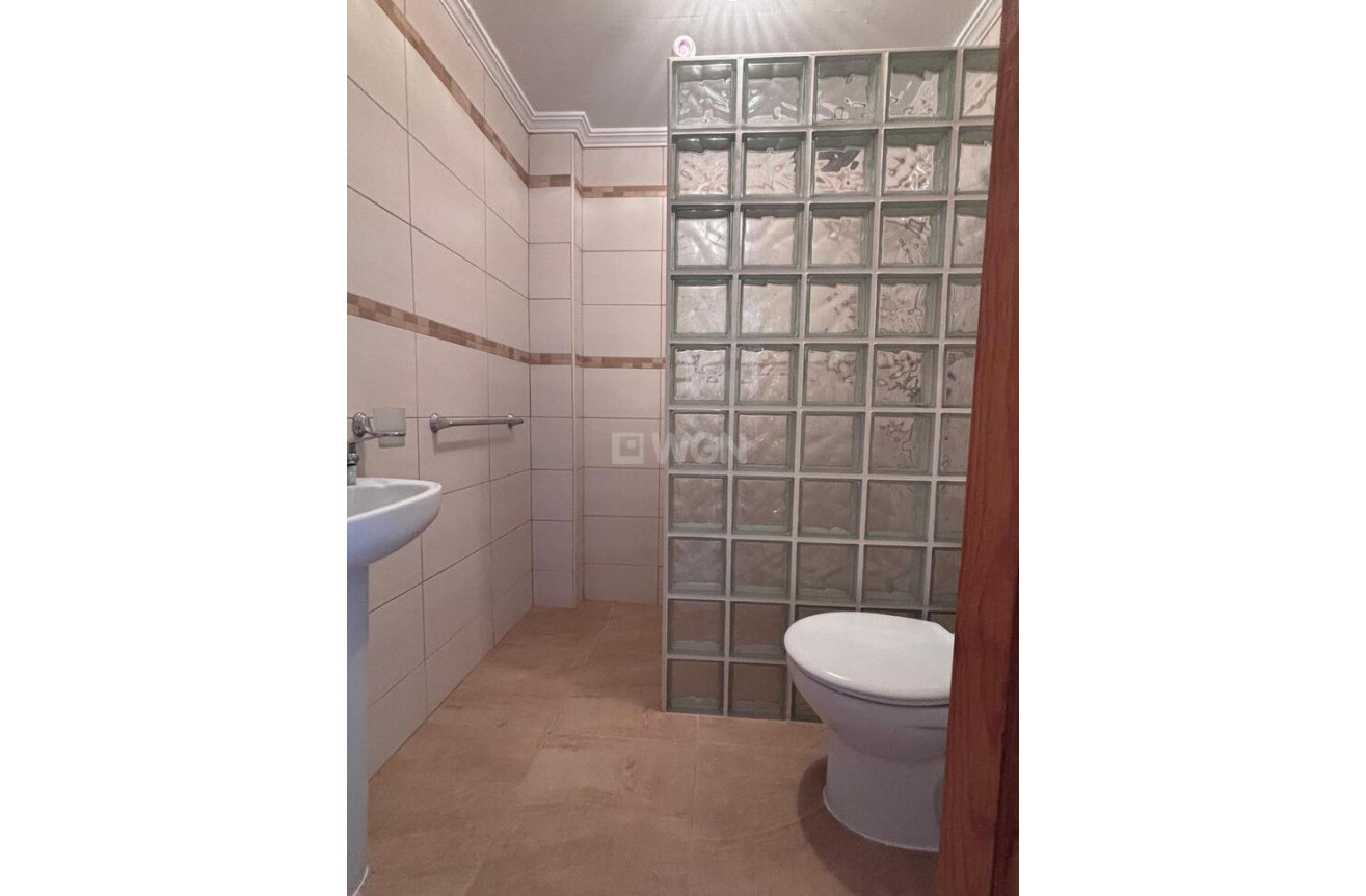 Odsprzedaż - Mieszkanie w bloku - Los Dolses - Inland