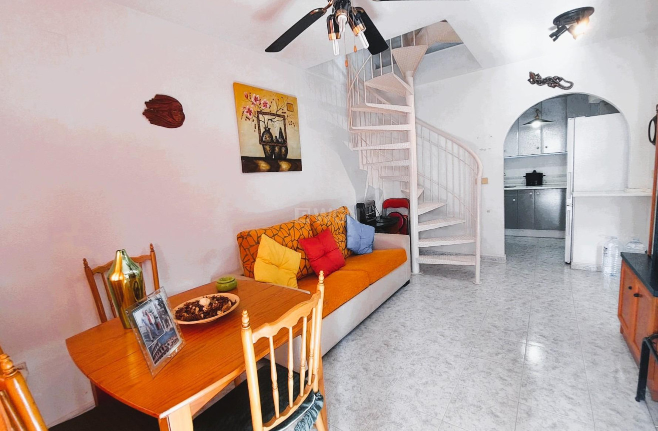 Resale - Bungalow - Orihuela Costa - Costa Blanca