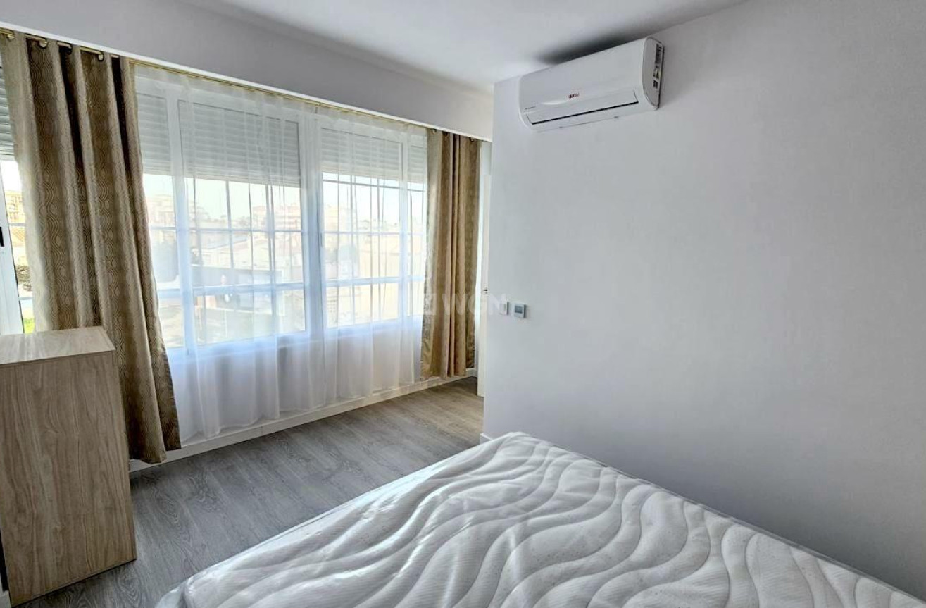 Reventa - Apartamento / piso - Torrevieja - Cabo Cervera