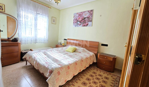 Resale - Villa - Orihuela Costa - Playa Flamenca