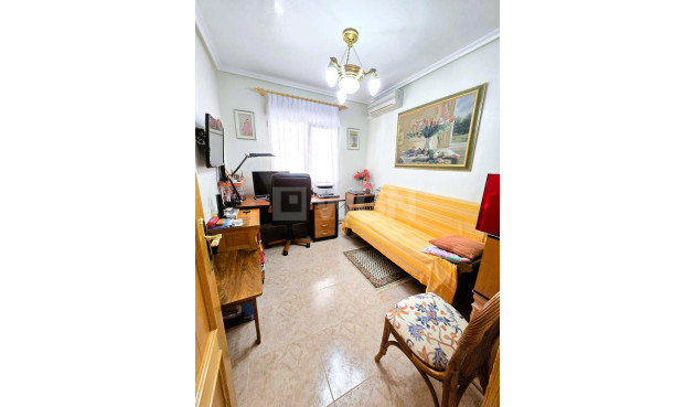 Resale - Villa - Orihuela Costa - Playa Flamenca