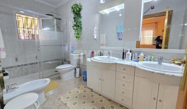 Resale - Villa - Orihuela Costa - Playa Flamenca