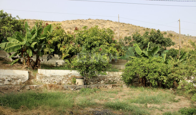 Odsprzedaż - Villa - Nerja - Costa del Sol