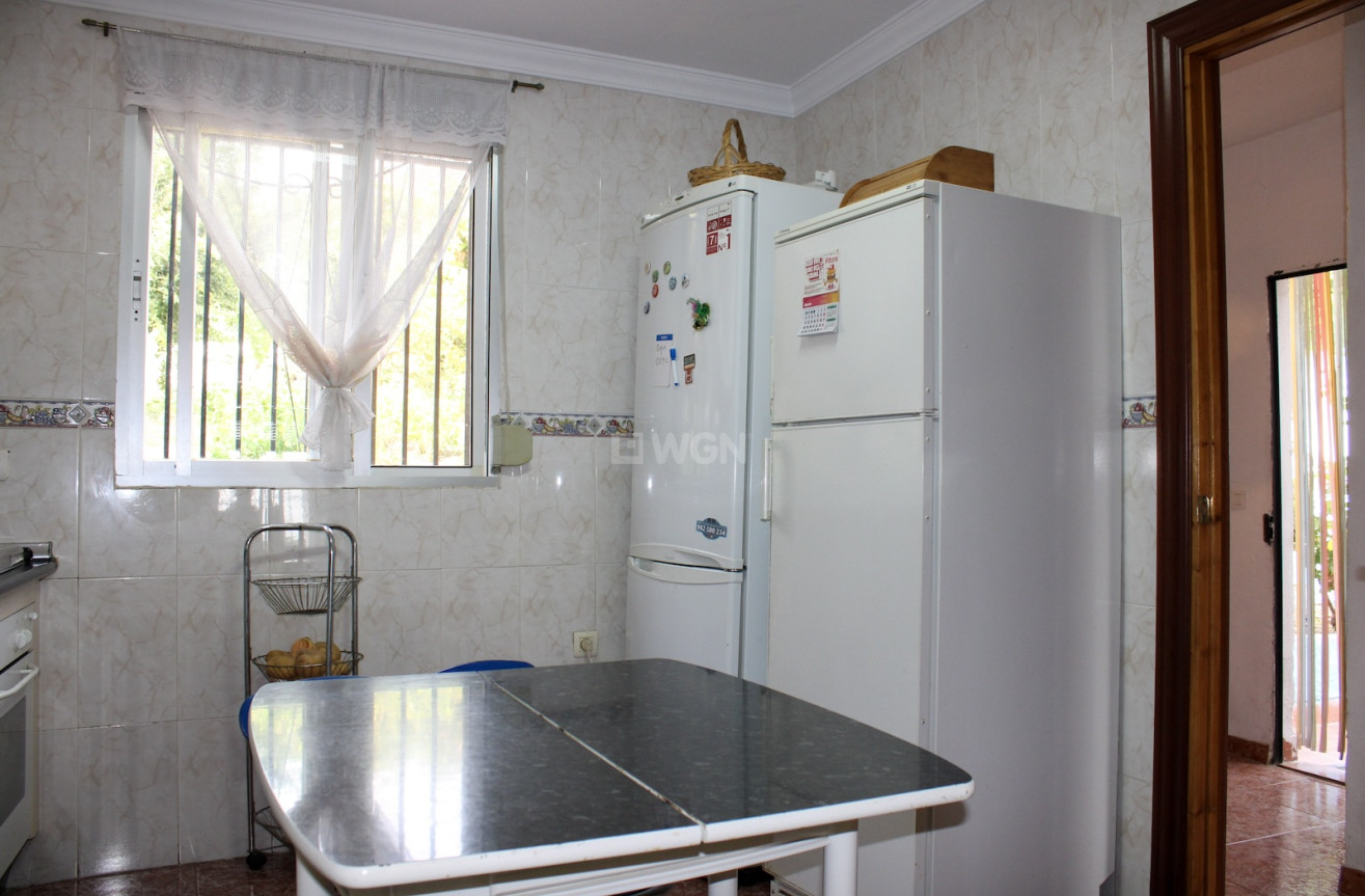 Odsprzedaż - Villa - Nerja - Costa del Sol