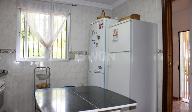 Odsprzedaż - Villa - Nerja - Costa del Sol