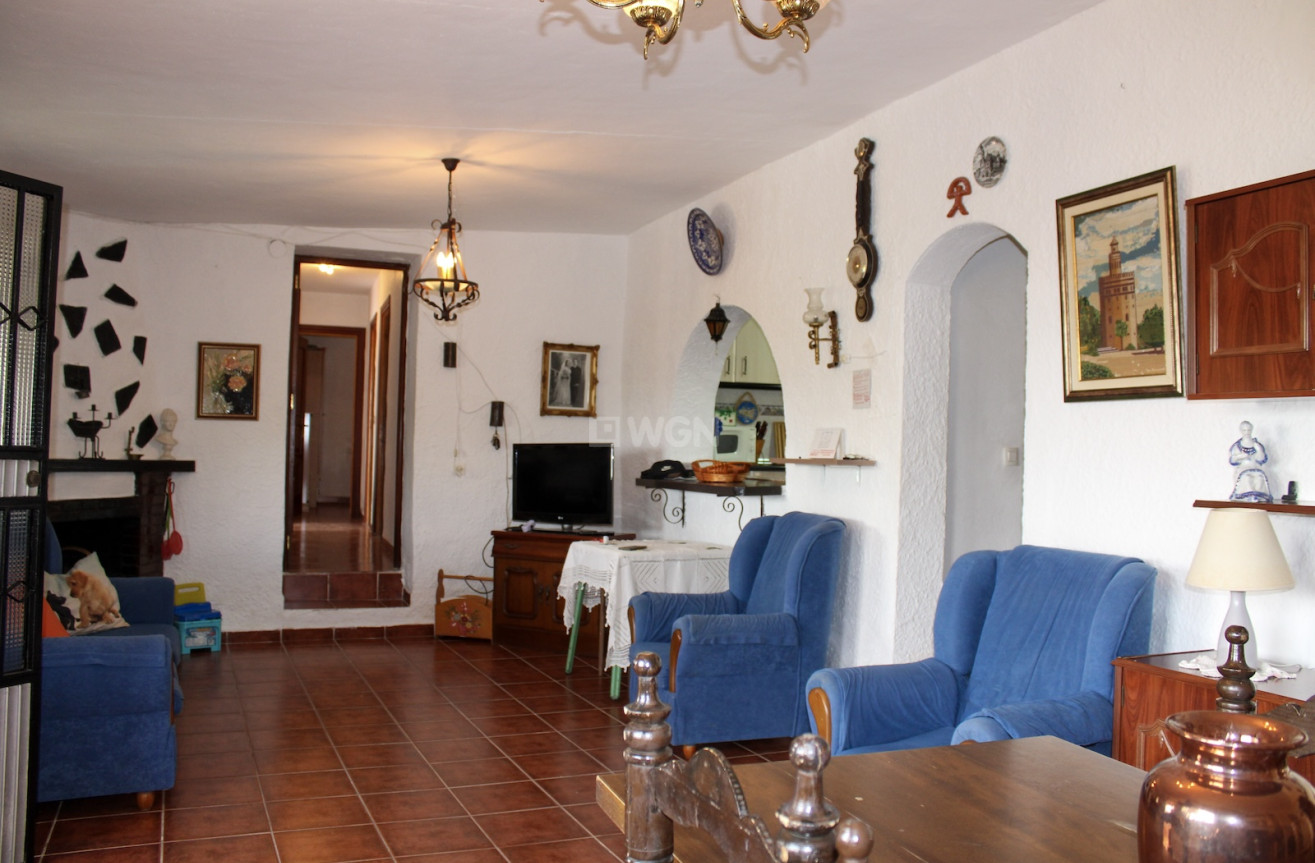 Odsprzedaż - Villa - Nerja - Costa del Sol