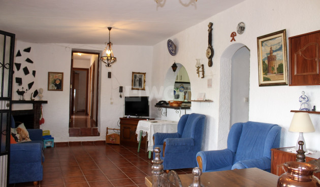 Odsprzedaż - Villa - Nerja - Costa del Sol