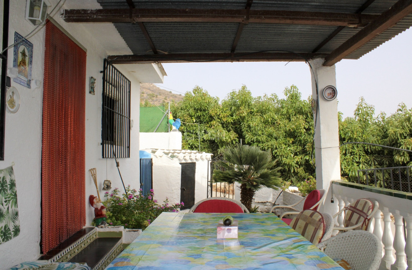 Odsprzedaż - Villa - Nerja - Costa del Sol