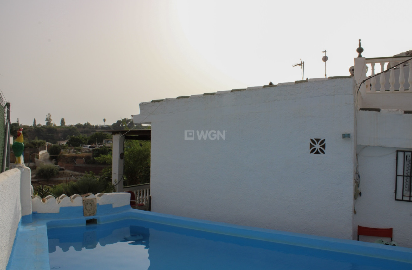 Odsprzedaż - Villa - Nerja - Costa del Sol