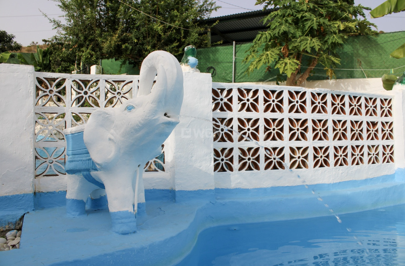 Odsprzedaż - Villa - Nerja - Costa del Sol