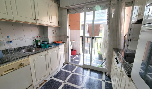 Reventa - Apartamento / piso - Torrevieja - Centro