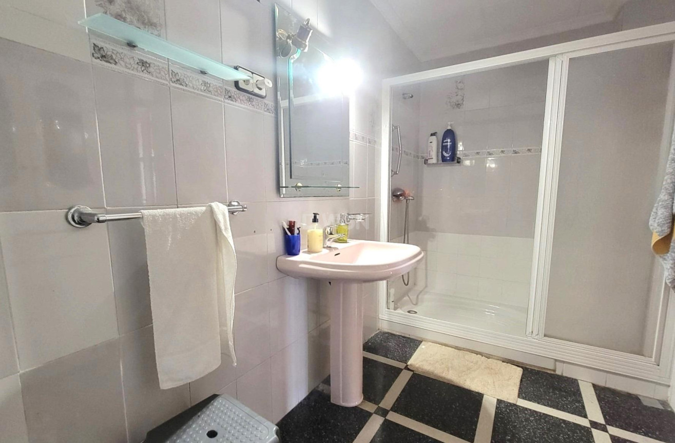 Reventa - Apartamento / piso - Torrevieja - Centro