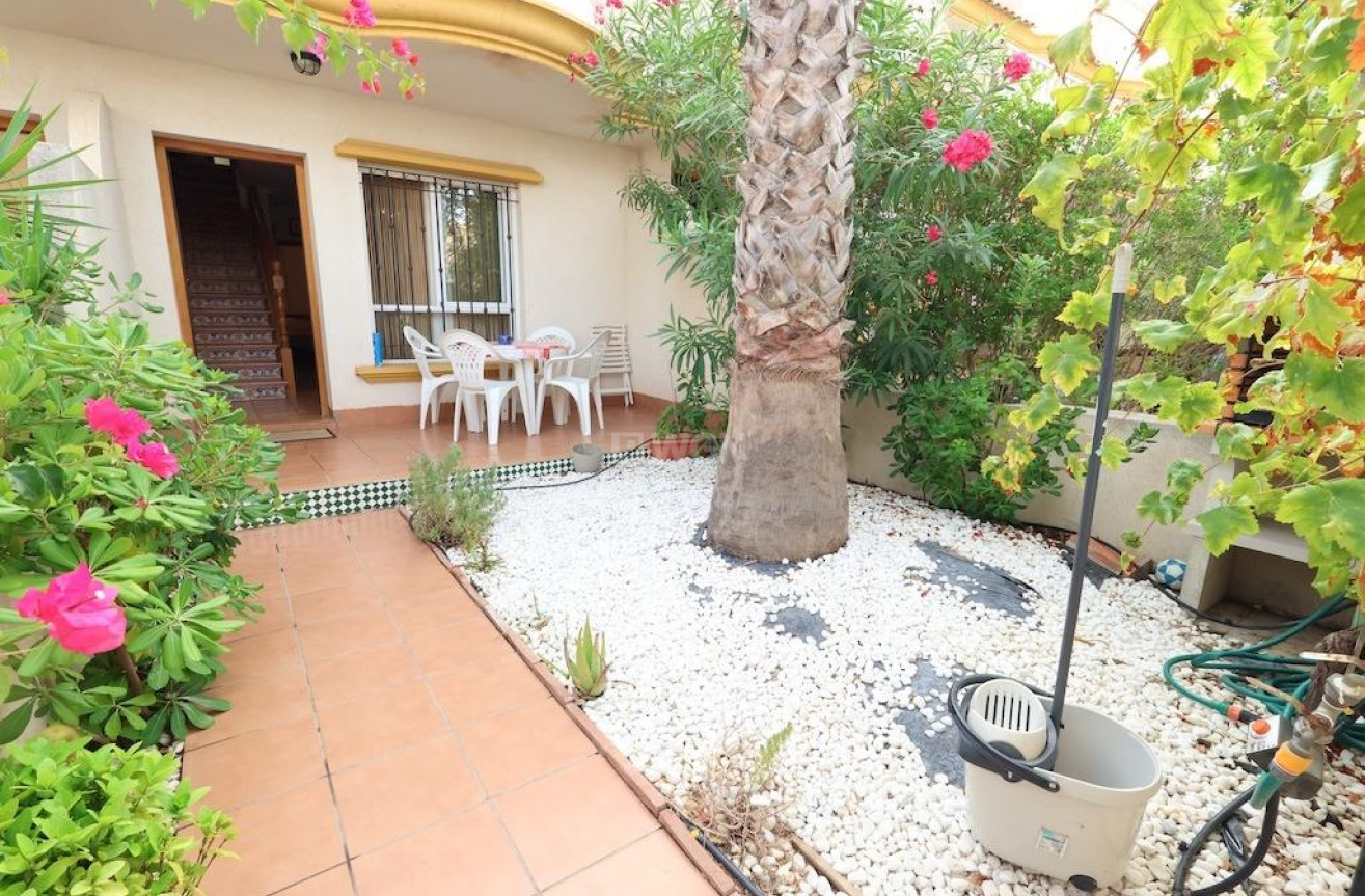 Reventa - Villa - Orihuela Costa - Costa Blanca