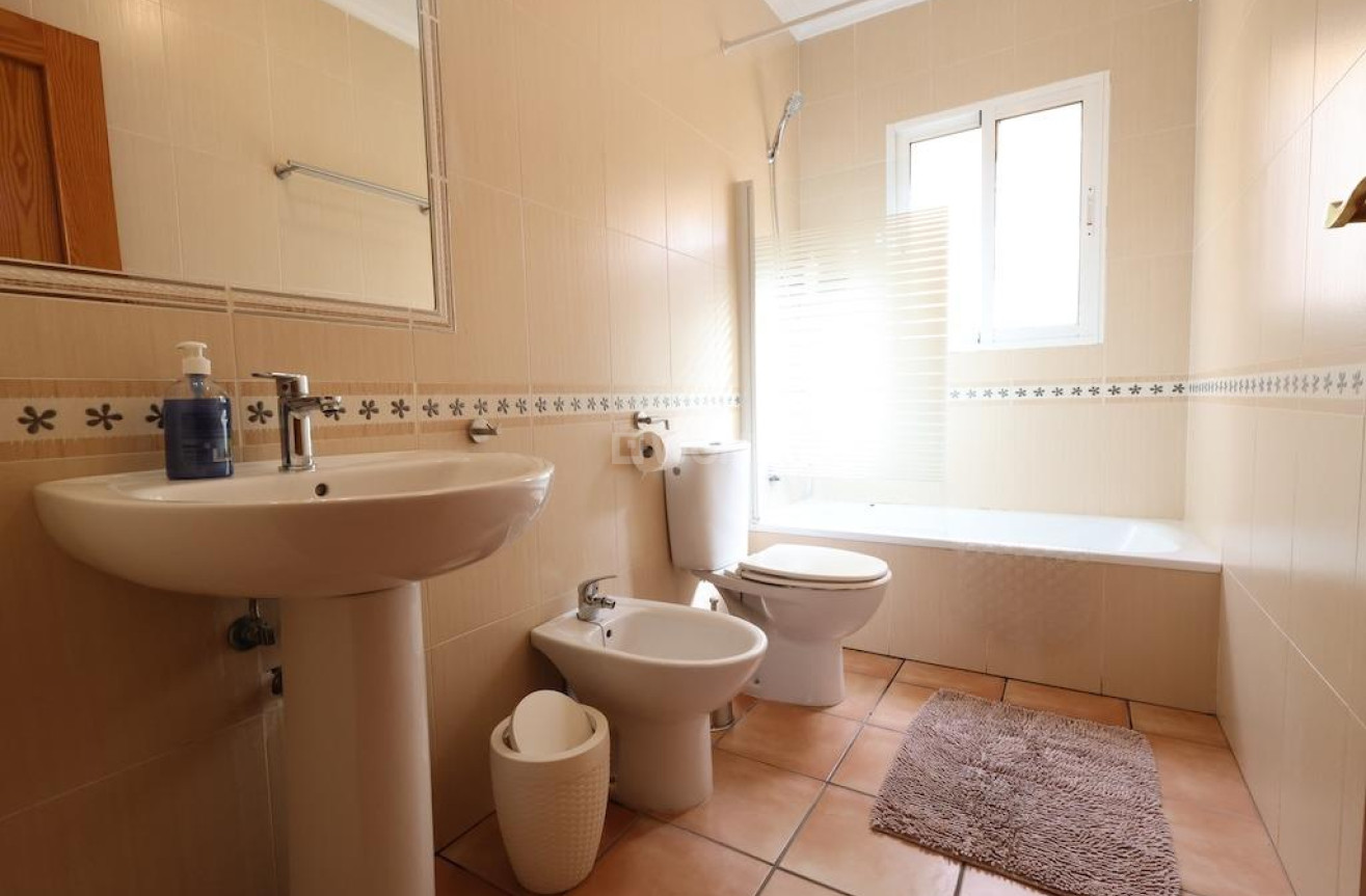 Reventa - Villa - Orihuela Costa - Costa Blanca