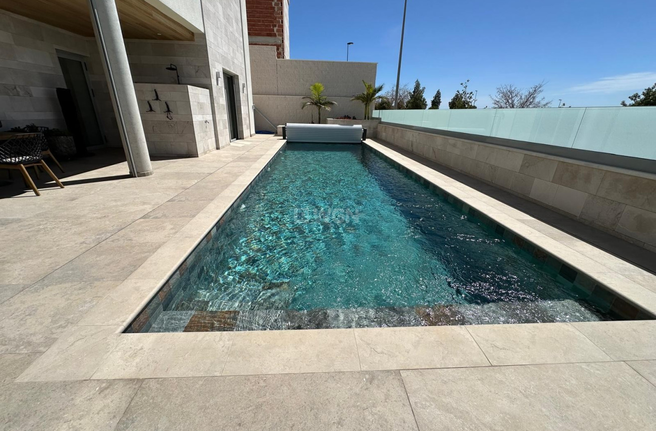 Odsprzedaż - Villa - Benijofar - Costa Blanca