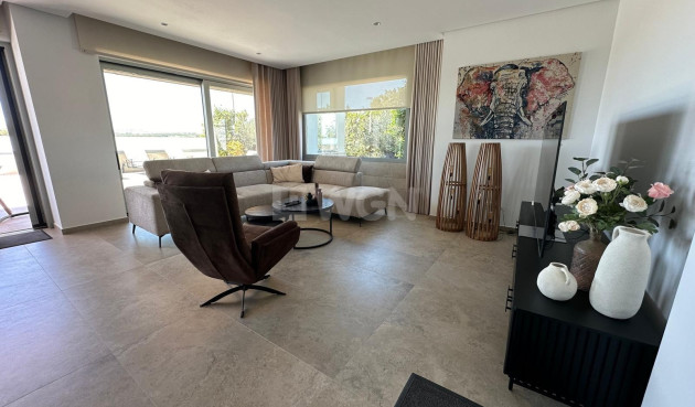 Odsprzedaż - Villa - Benijofar - Costa Blanca