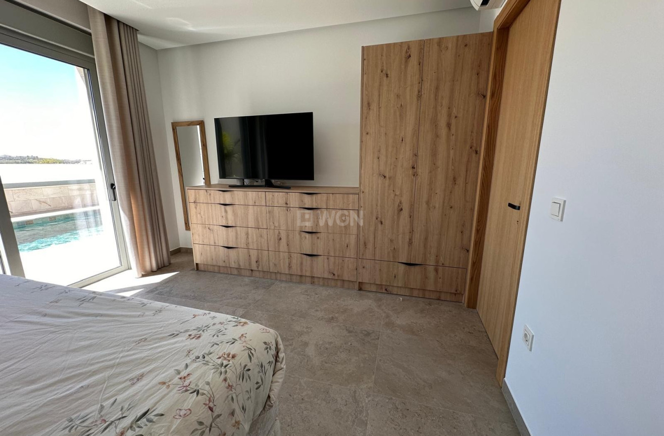 Odsprzedaż - Villa - Benijofar - Costa Blanca