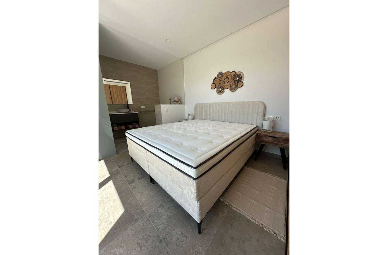 Odsprzedaż - Villa - Benijofar - Costa Blanca